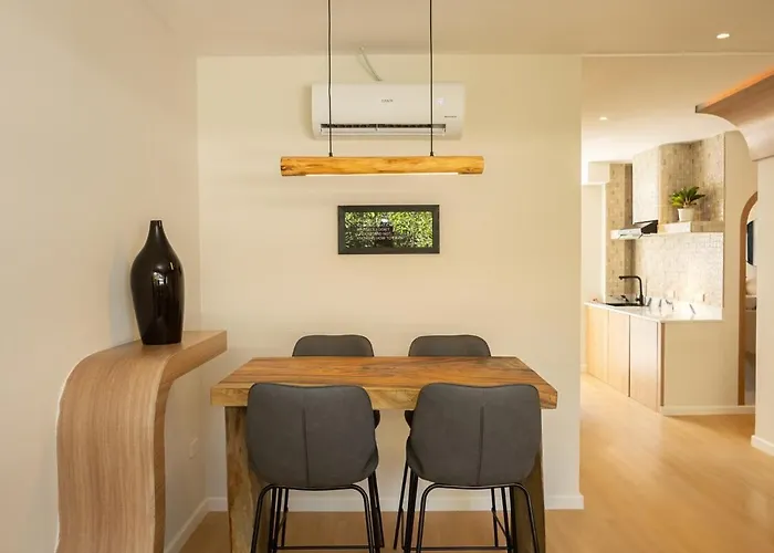 2 Bedroom For 4 Guests Private At Center Sathorn